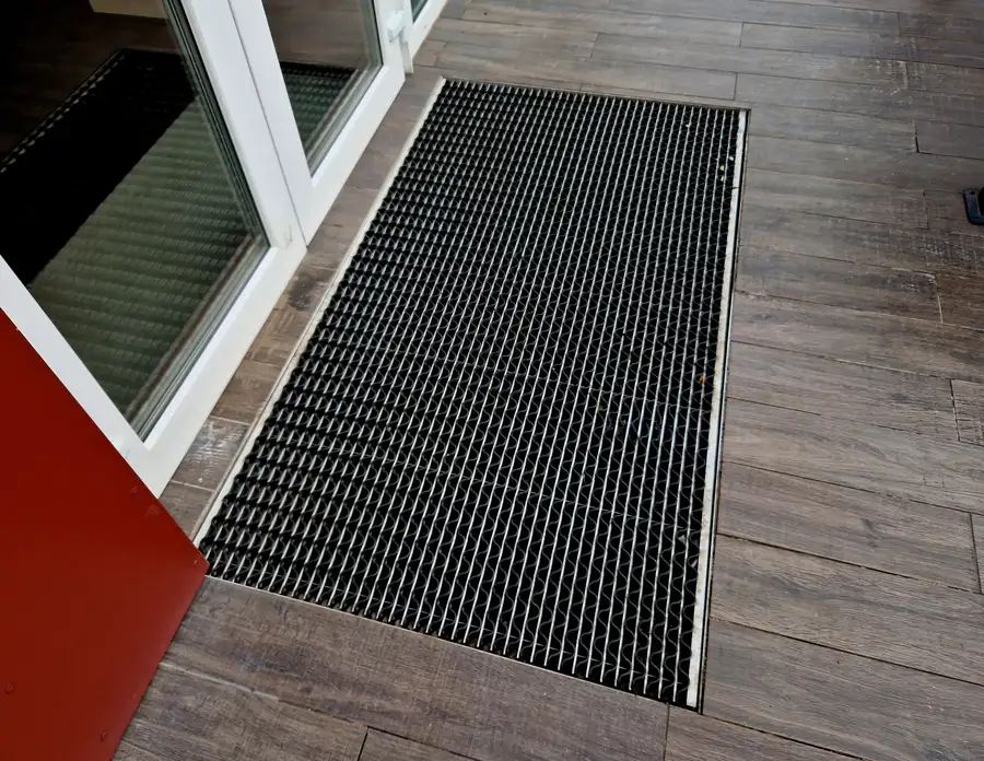 The Easy Maintenance Benefits Of Rubber Flooring For Businesses Hempstead NY
